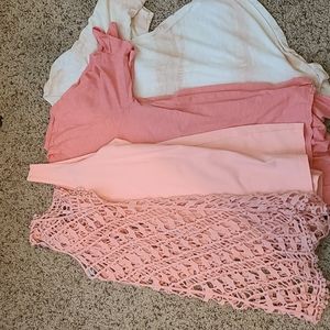 Maurices bundle of 4 tops
